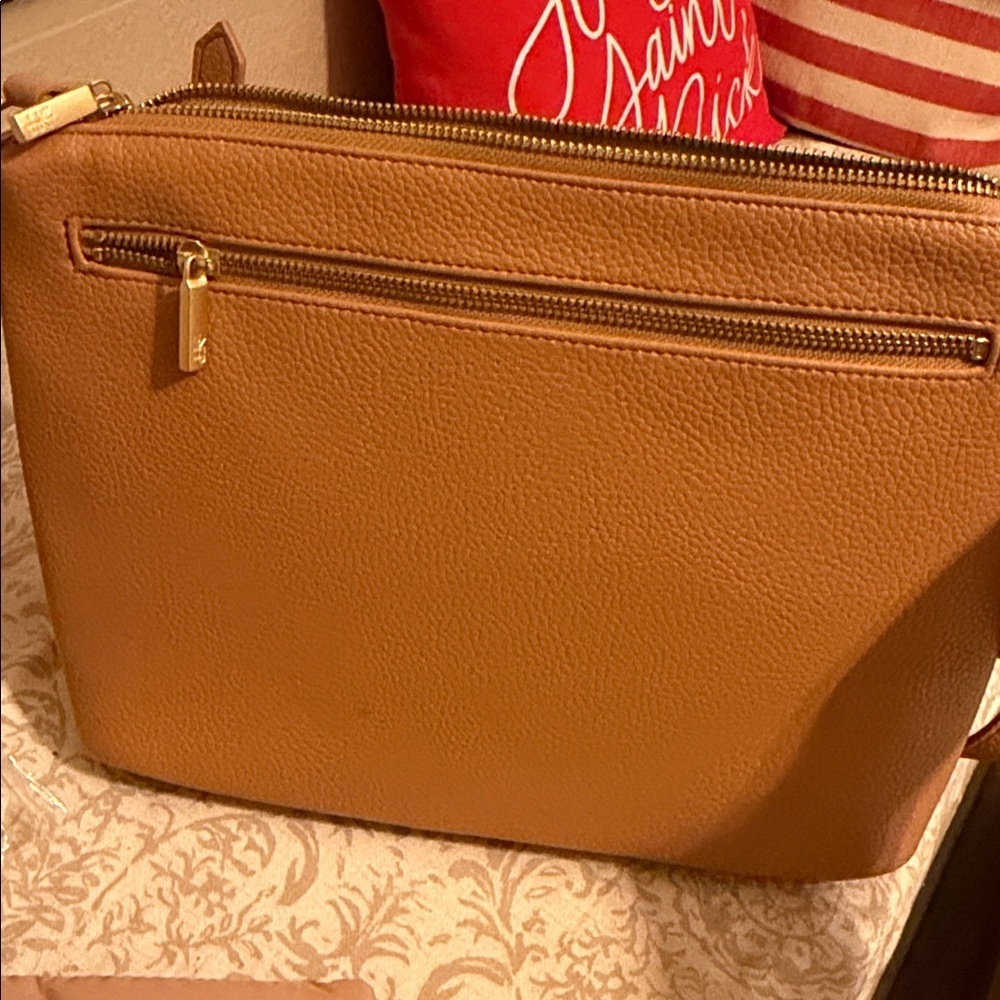 Freshly Picked The Classic Crossbody Bag - Picture 6 of 6